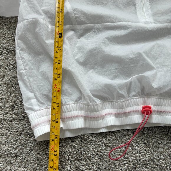 Gymshark Pulse White Woven Windbreaker Cropped Jacket - Picture 13 of 13